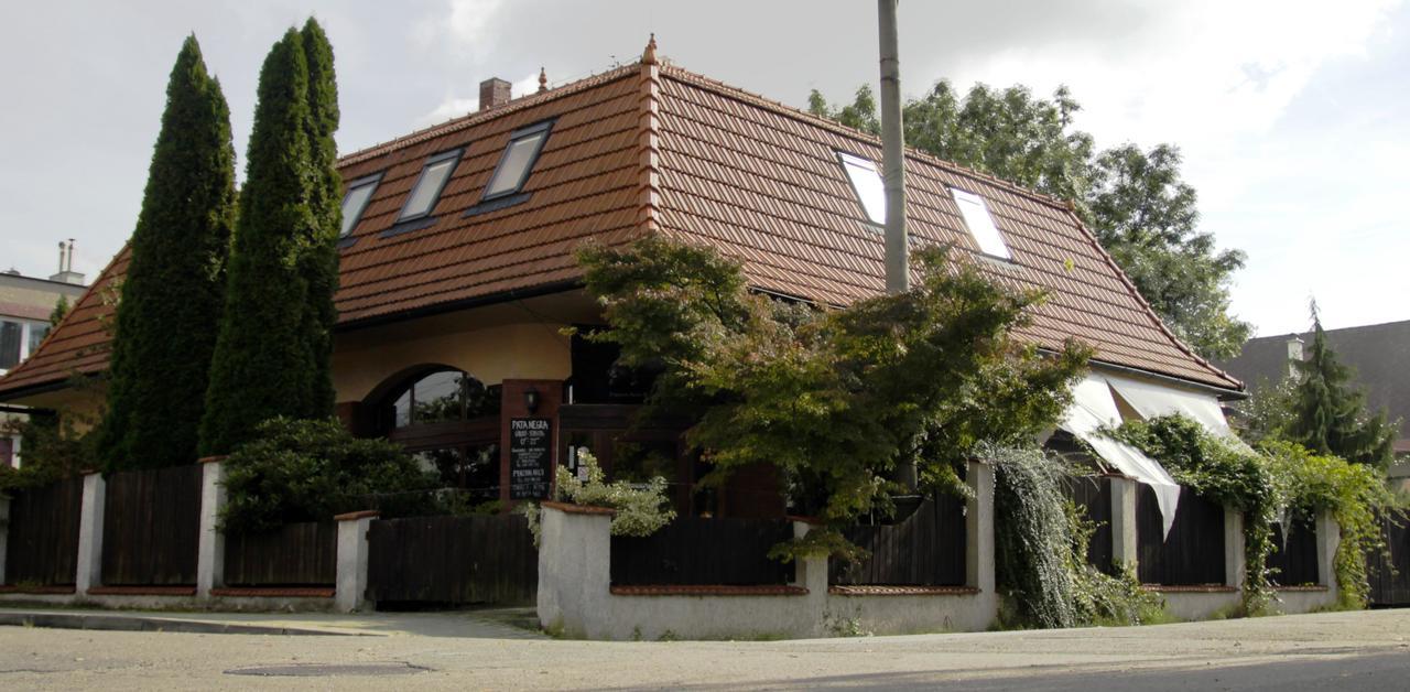 Penzion Arco Ostrava Ngoại thất bức ảnh