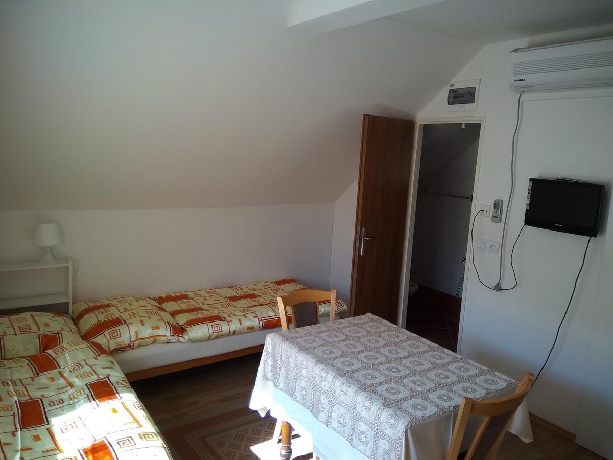 Penzion Arco Ostrava Ngoại thất bức ảnh